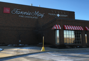Photograph of Harry London store and factory in North Canton, Ohio