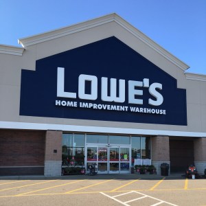 Photo of a Lowe's home improvement store in Streetsboro, Ohio